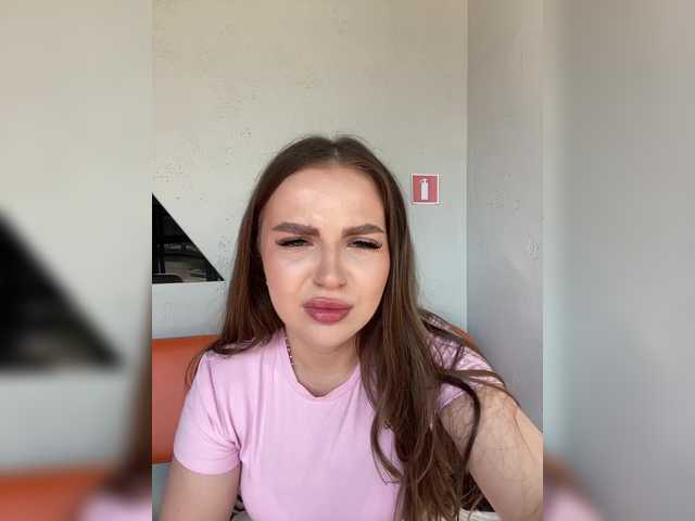 Oddajajo posnetke zaslona -Alexa-999-