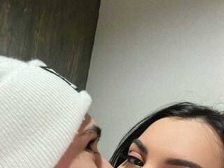 Erotični video klepet Kiyshe