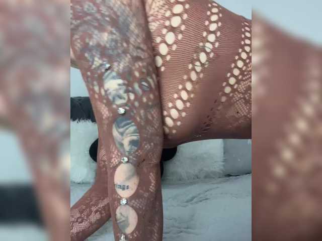 Oddajajo posnetke zaslona Kimcandy