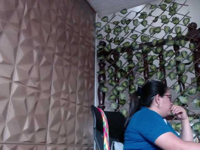 Oddajajo posnetke zaslona kimwilliams