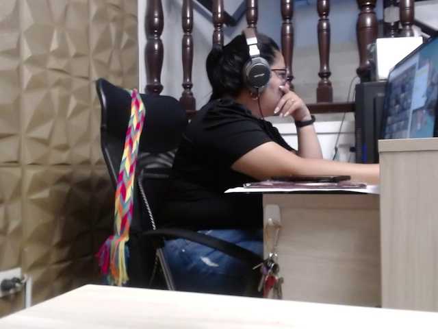 Oddajajo posnetke zaslona kimwilliams