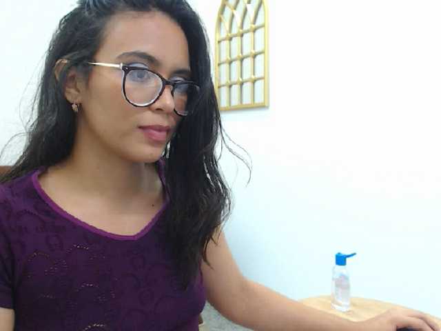 Oddajajo posnetke zaslona Kinroberts