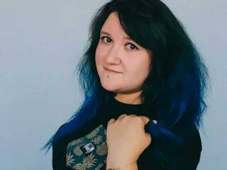 Erotični video klepet KiraLeaneri