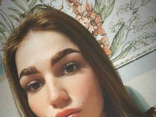 Erotični video klepet Kiraonce