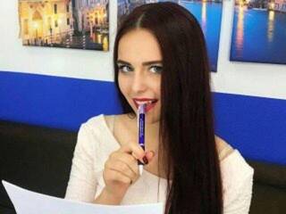 Erotični video klepet KisaAlisaa