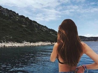 Erotični video klepet Kisses-pusy