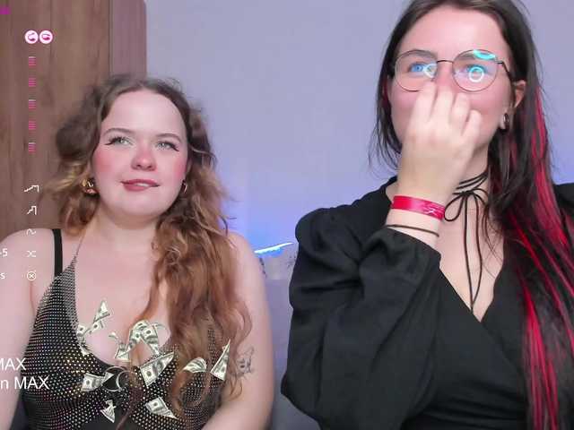 Oddajajo posnetke zaslona Kitty-and-Hannah
