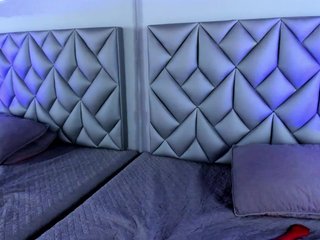 Erotični video klepet Kitty-doll1