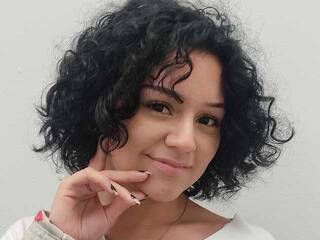 Erotični video klepet KittyCol