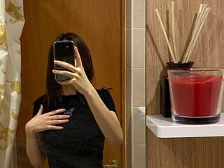 Erotični video klepet Kittymb