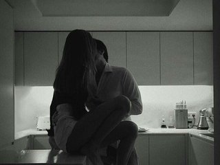 Erotični video klepet KlavaDavai