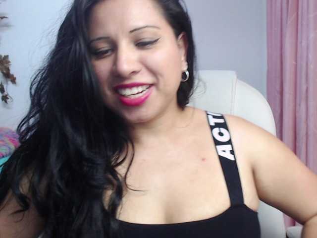 Fotografije kriistal-fox hey guys make, me feel vibrations in my pussy #nonnude #latina #bbw #belly #bigass