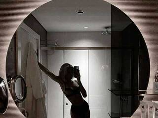 Erotični video klepet Kriss-love