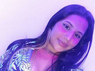 Erotični video klepet Krissonnee