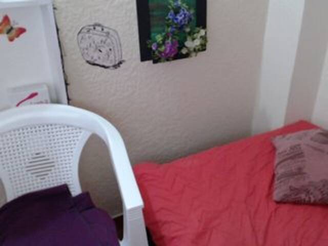 Oddajajo posnetke zaslona KylieDaniiels