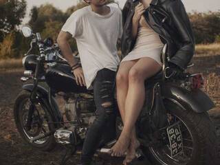 Erotični video klepet L-te