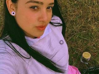 Erotični video klepet lady-akame