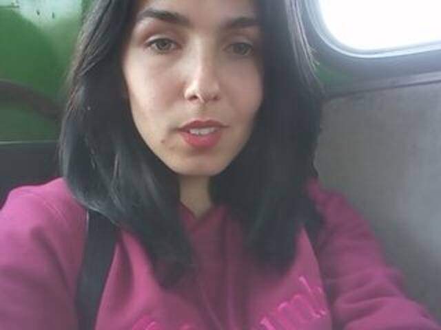 Oddajajo posnetke zaslona Lady-Tequila