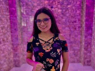 Erotični video klepet LadySylvanah