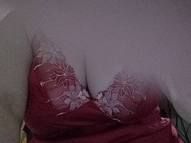 Oddajajo posnetke zaslona lara1967