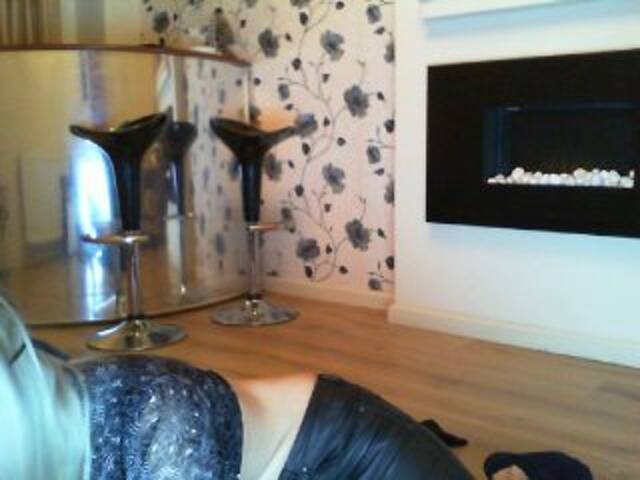 Oddajajo posnetke zaslona LaraDy