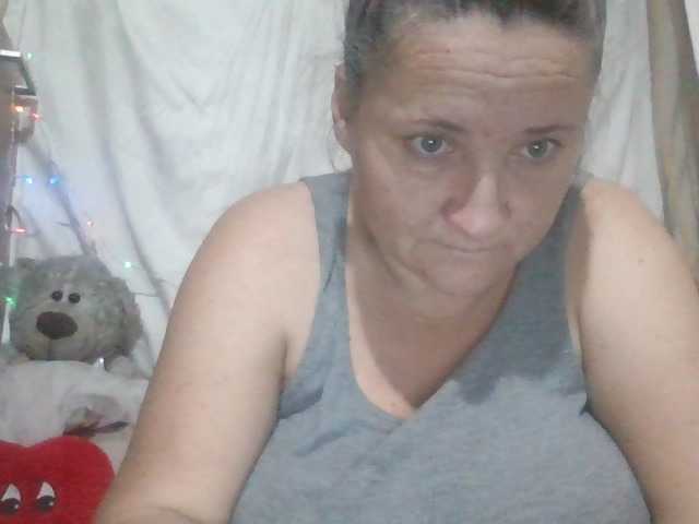 Fotografije LaraXXX33 Hello Today my bigg boobs are just 10 tok if u want see more I have menu try it!!