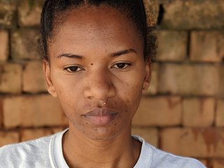 Erotični video klepet Lardah