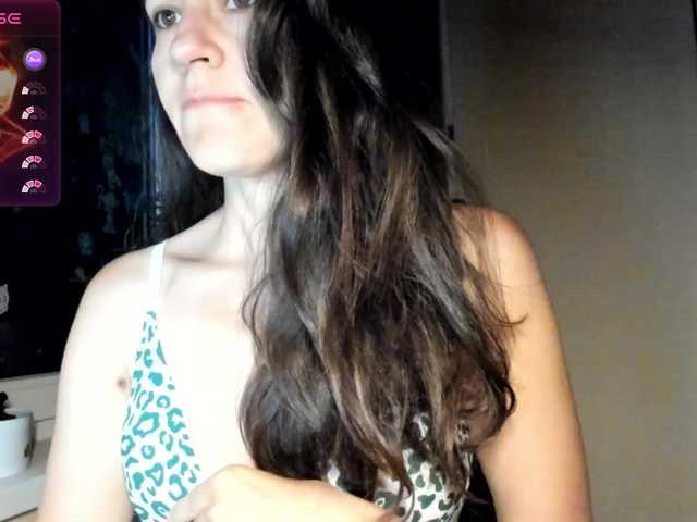 Oddajajo posnetke zaslona Larianna