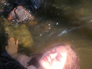 Erotični video klepet LaSudisteee