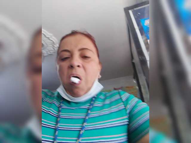 Oddajajo posnetke zaslona chicafresita