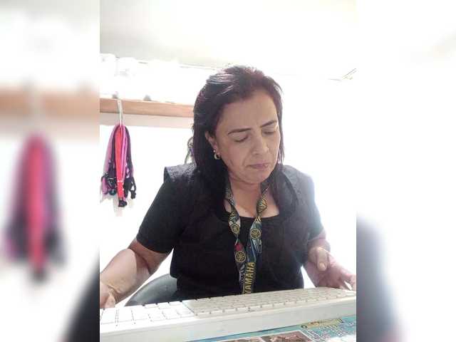 Oddajajo posnetke zaslona chicafresita