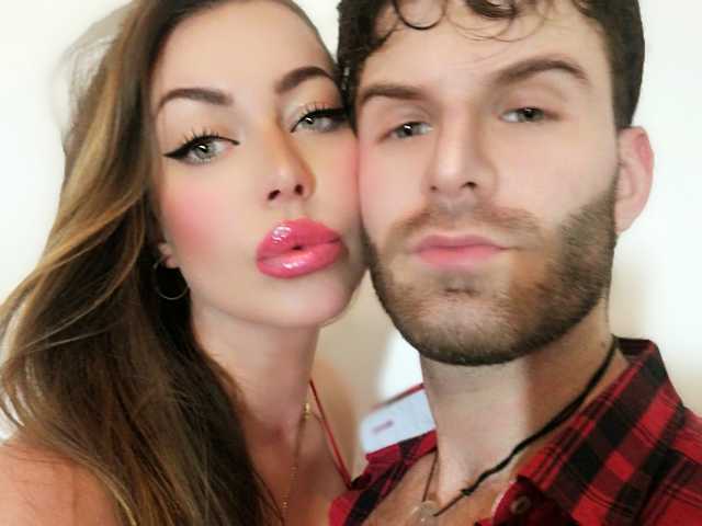 Fotografija profila Latino-Slavic-Couple