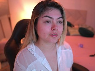 Erotični video klepet LauBee