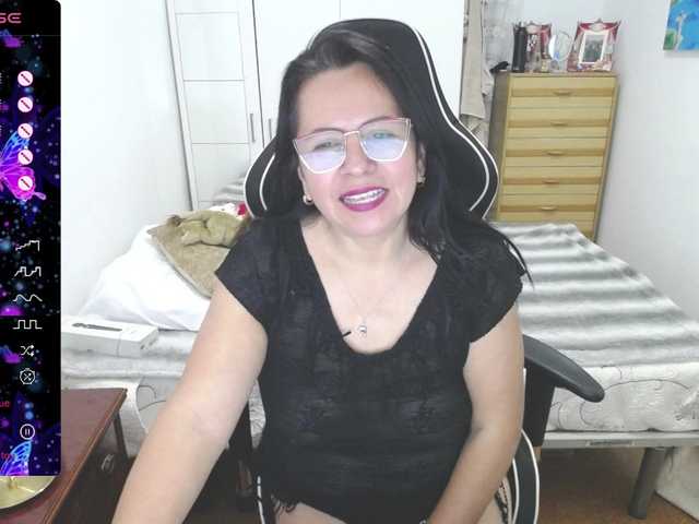 Oddajajo posnetke zaslona LaurenMature