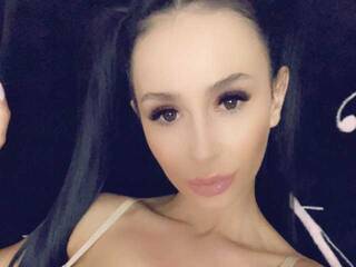 Erotični video klepet LaylaRad