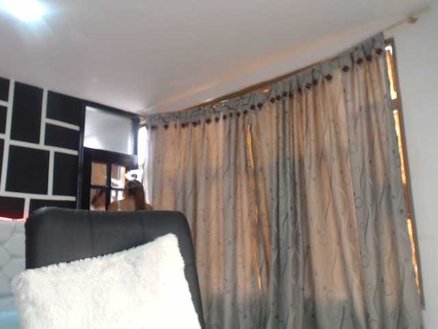 Oddajajo posnetke zaslona leahSmith