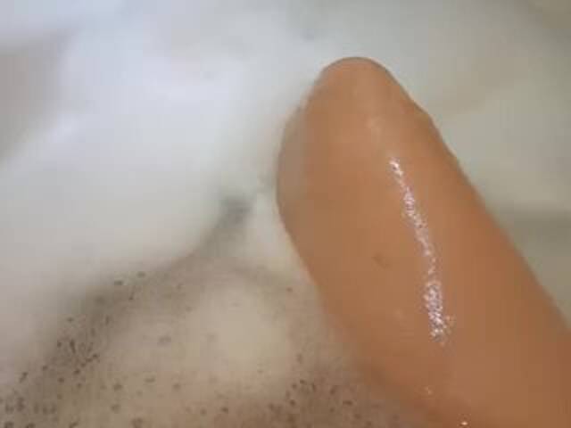 Oddajajo posnetke zaslona ledyds