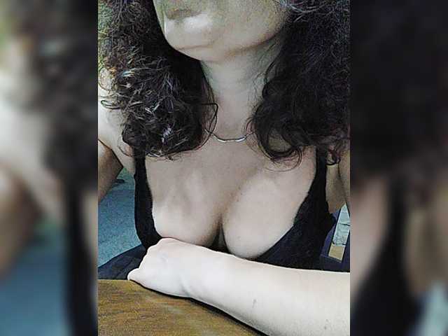 Oddajajo posnetke zaslona Ledytwix