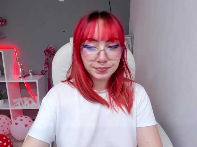 Oddajajo posnetke zaslona LeeahCollins