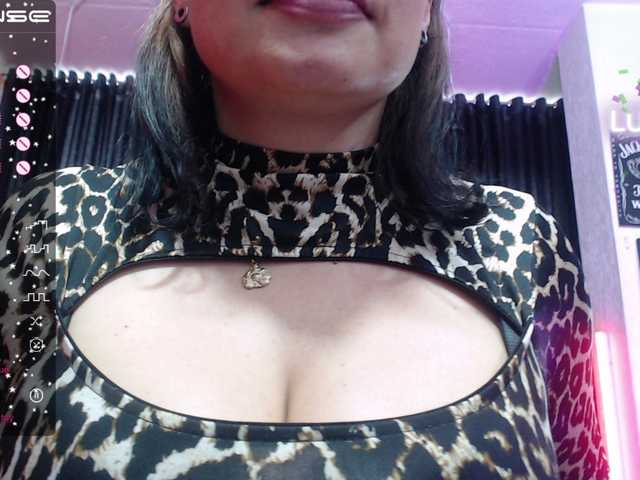 Oddajajo posnetke zaslona Leia-bennet