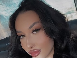 Erotični video klepet LeriKissme