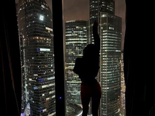 Erotični video klepet LerochkaaaaA