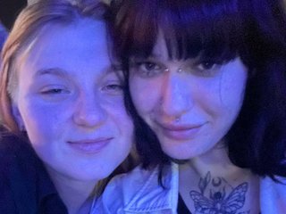 Erotični video klepet LesbianSquad