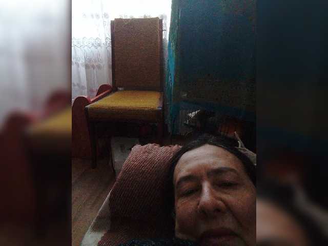 Oddajajo posnetke zaslona Levendin