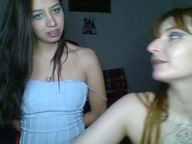 Oddajajo posnetke zaslona AlexayLucifer