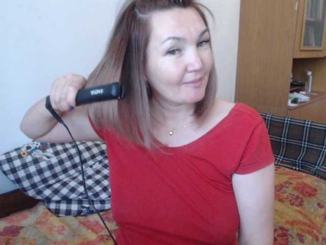 Oddajajo posnetke zaslona Leyla-Smile17