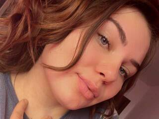 Erotični video klepet LidaXLoves