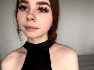 Erotični video klepet Lil-RO-XO