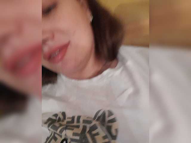 Oddajajo posnetke zaslona lilisexi