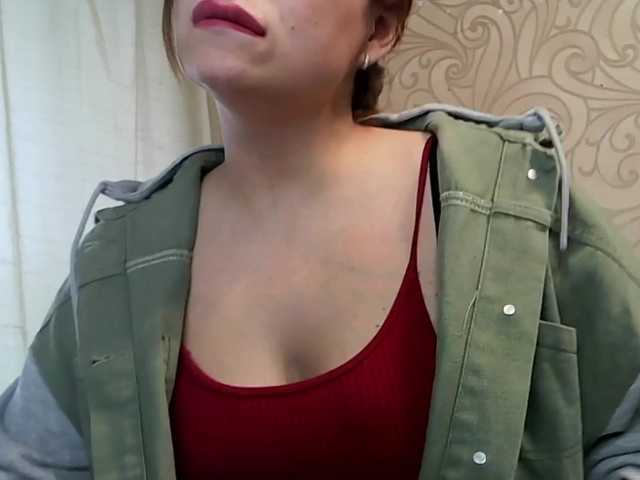 Oddajajo posnetke zaslona lilisexi